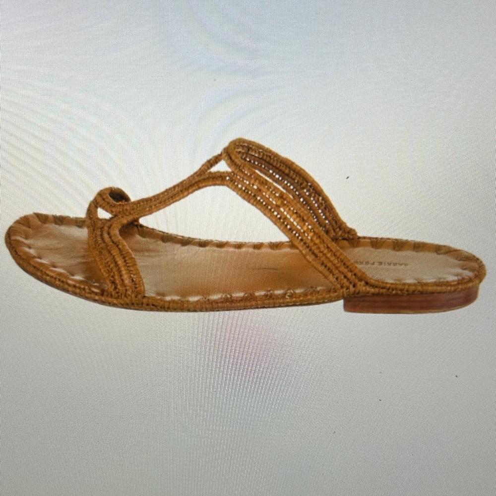 Carrie Forbes Leather/Raffia hand-woven Moroccan slides in very good condition